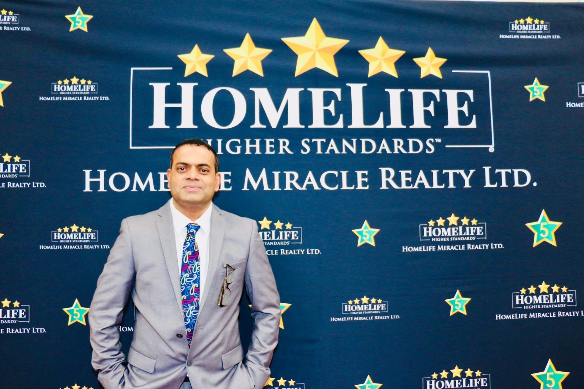 Realtor Sharif Khan, HomeLife Miracle Realty
